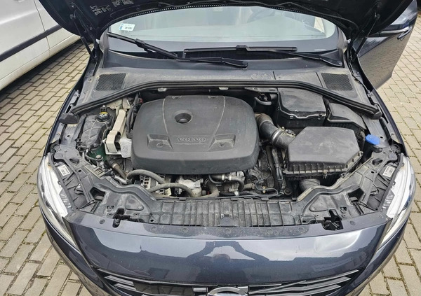 Volvo S60 cena 82000 przebieg: 40000, rok produkcji 2018 z Żychlin małe 232